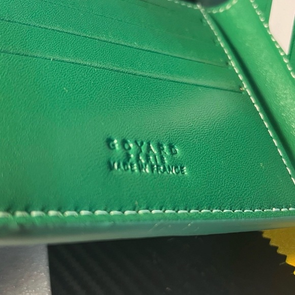 🏷️ Goyard Victoire bifold wallet in
Green Goyardine - Picture 7 of 9